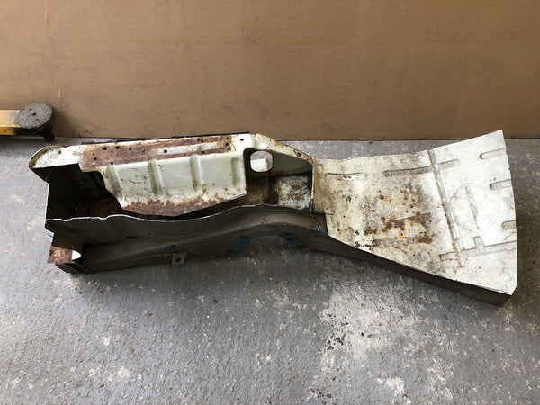VW Camper Bay T2 front clip cut front chassis section Y piece O/S