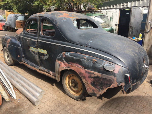 1941 Ford Deluxe Coupe
