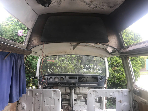 1971 VW Adventure Wagon early Bay Van project