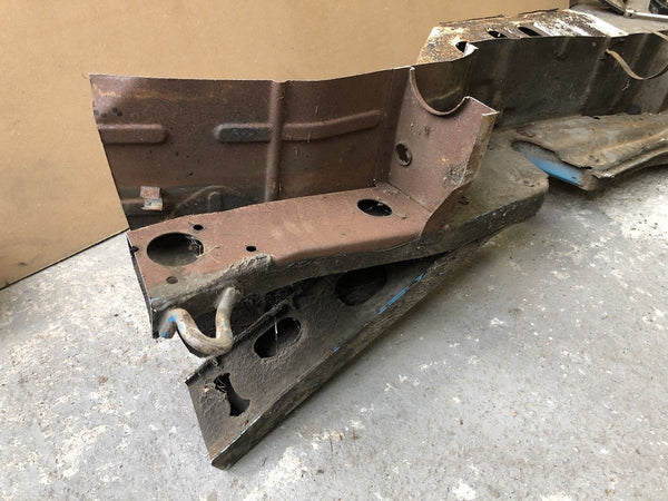 VW Camper Bay T2 front clip cut front chassis section Y piece O/S