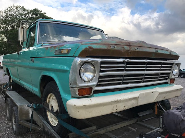 1968 Ford F100 pick up truck