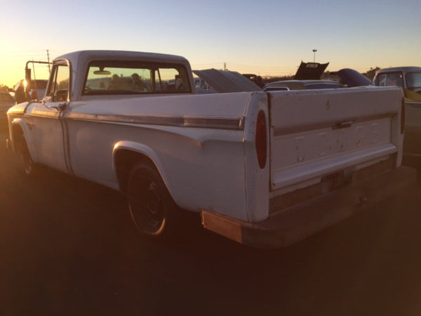 1966 Dodge D100 Pick Up Truck